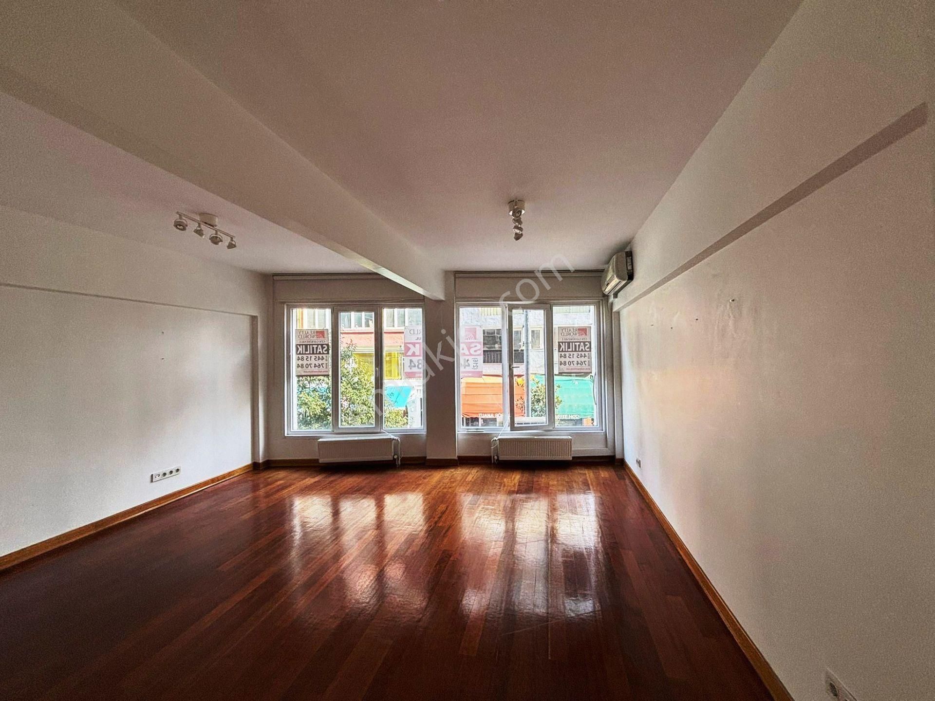 Bahariye Caddesi Üzeri 1.kat Masrafsız İskanlı 95m2 Satılık 2+1 - Görsel 5