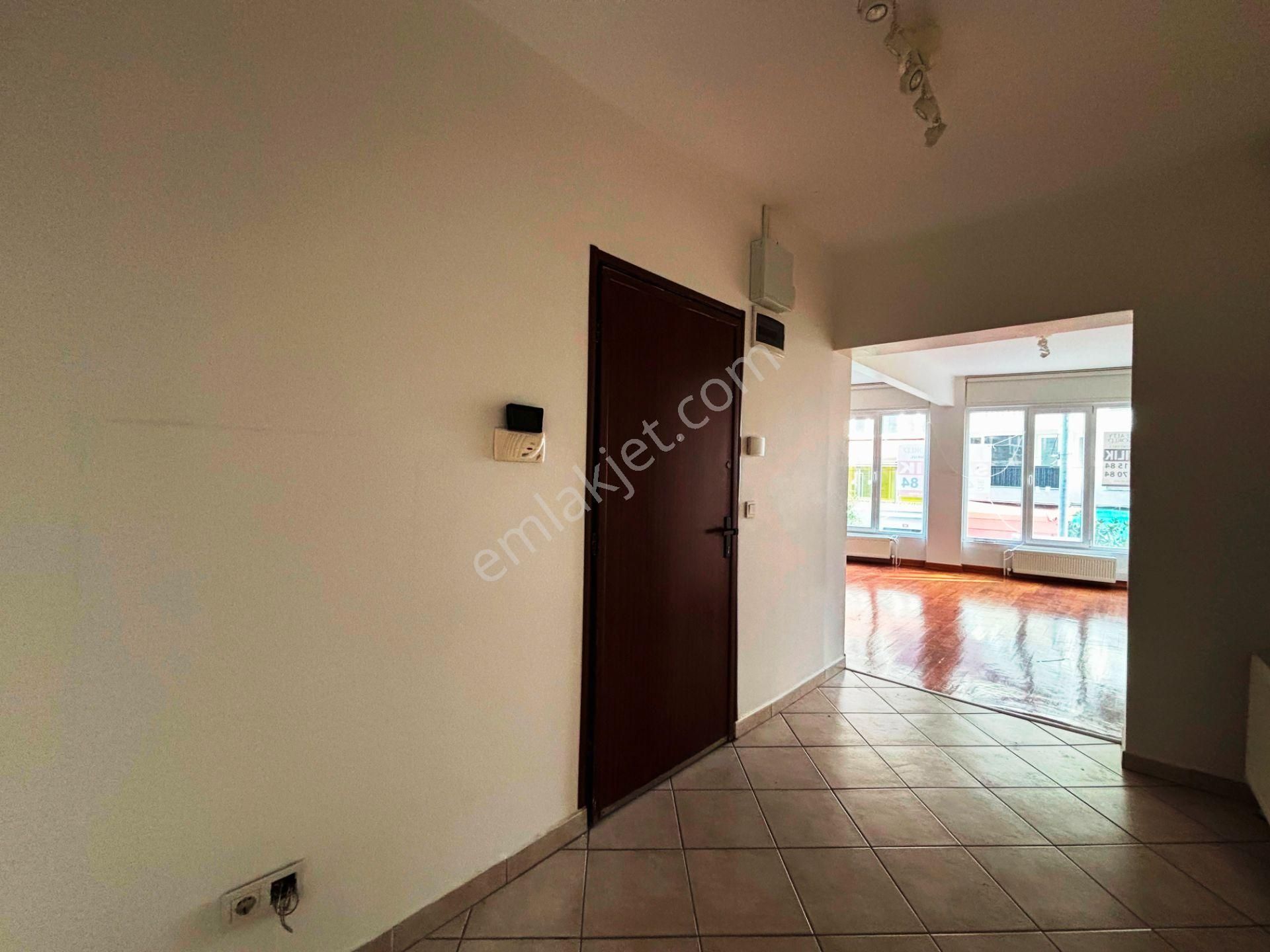 Bahariye Caddesi Üzeri 1.kat Masrafsız İskanlı 95m2 Satılık 2+1 - Görsel 24