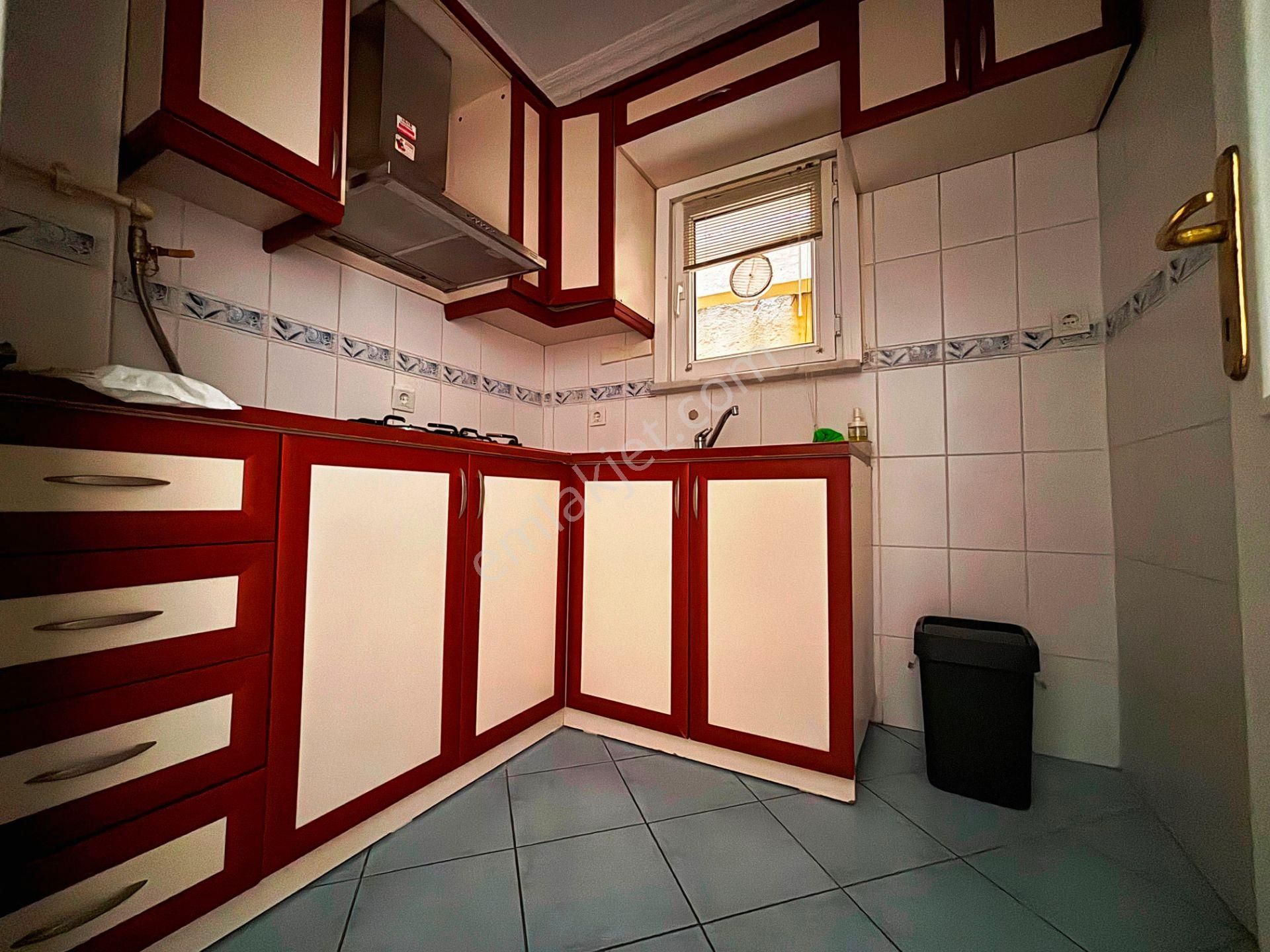 Kadıköy Tramvay Cad.95m2 Tabela Değeri Yüksek 1.kat Satılık Ofis - Görsel 29