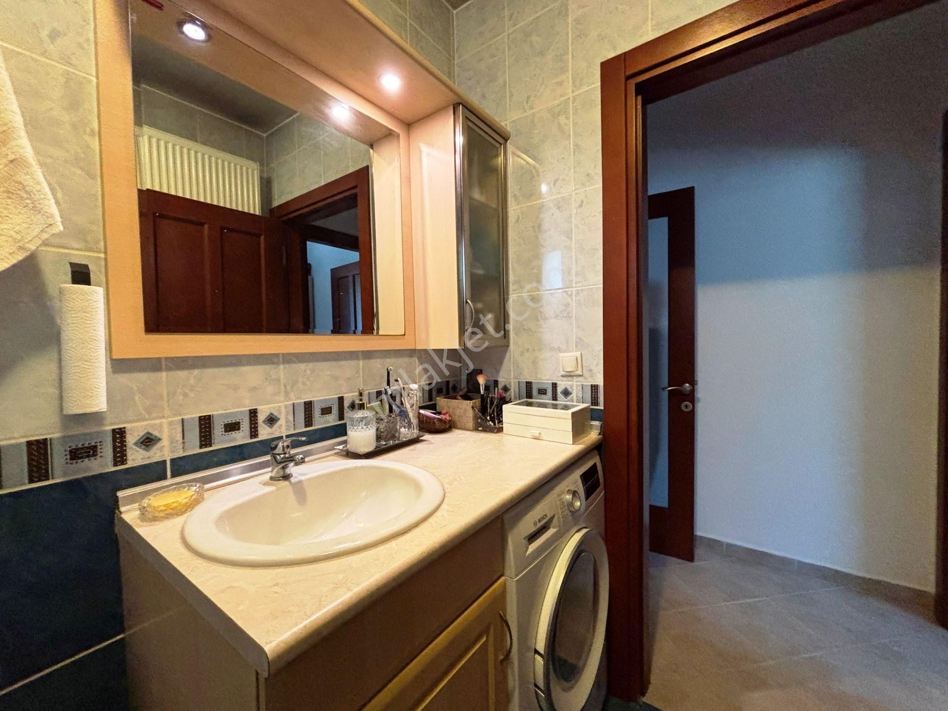 Bağdat Cad.4.binada 19 Yıllık İskanlı Kiracısız 75m2 Satılık 2+1 - Görsel 23