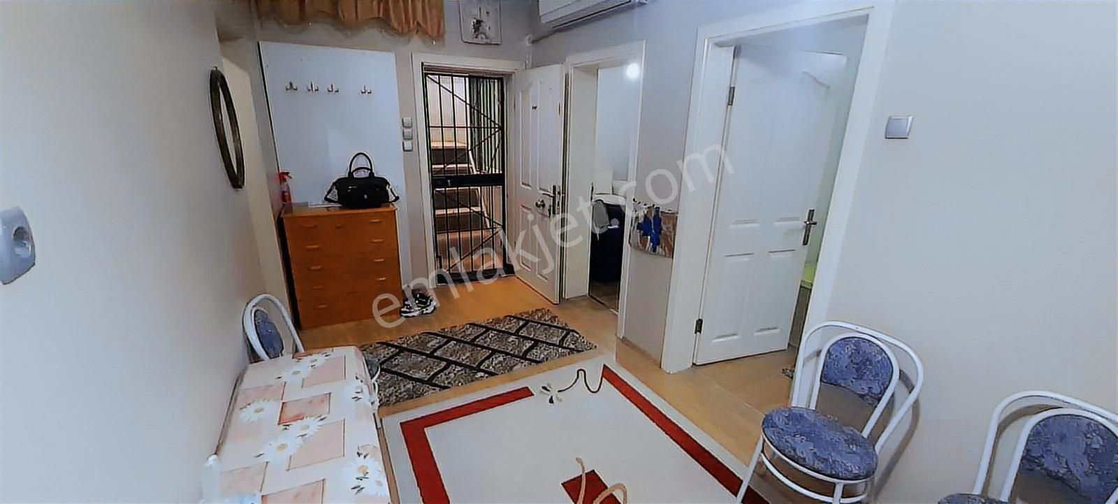 Çamdibi Çınar Mahallesinde Satılık 2 Katlı Ev - Görsel 4