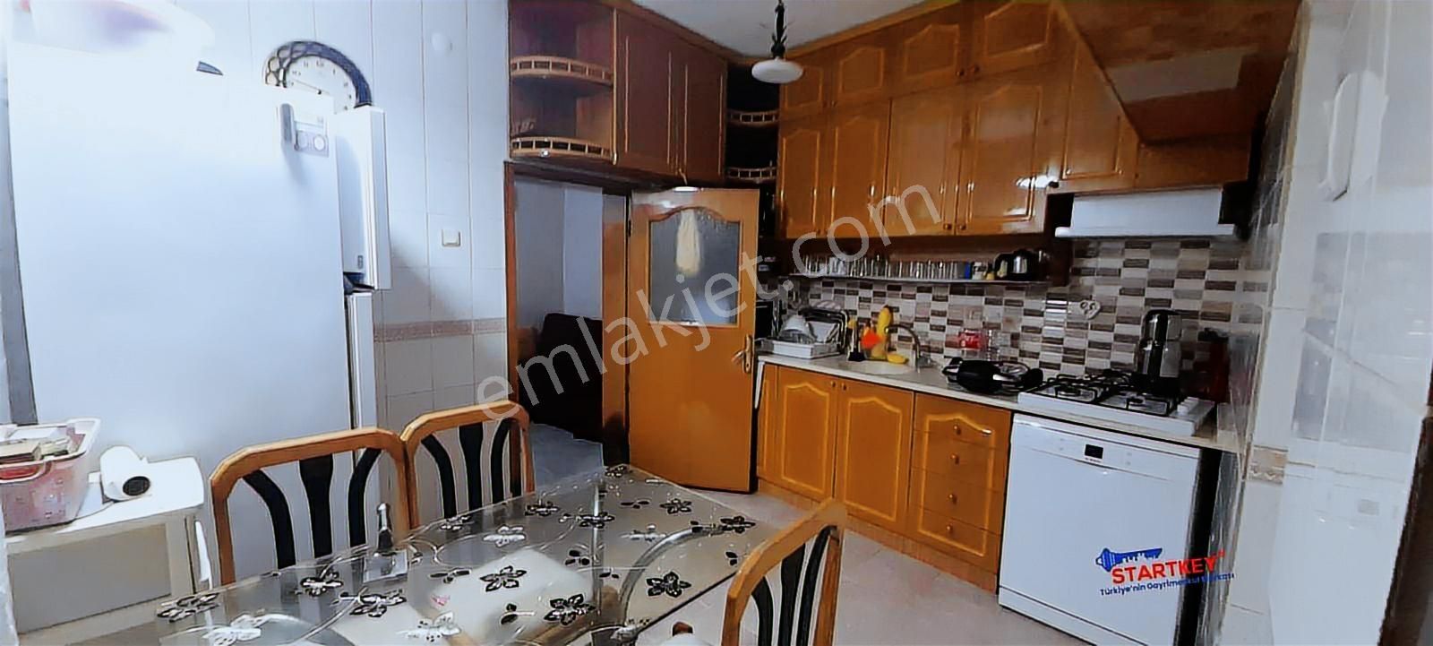 Çamdibi Çınar Mahallesinde Satılık 2 Katlı Ev - Görsel 26