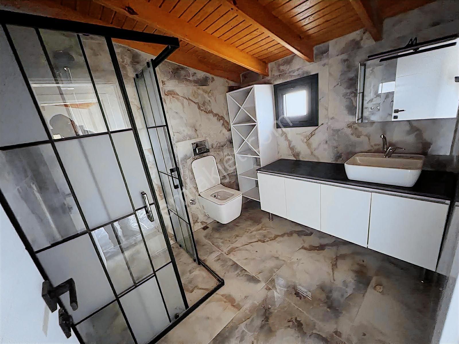 Özdere'nin En Sakin Bölgesi Deniz Manzaralı 5+1 Villası - Görsel 8