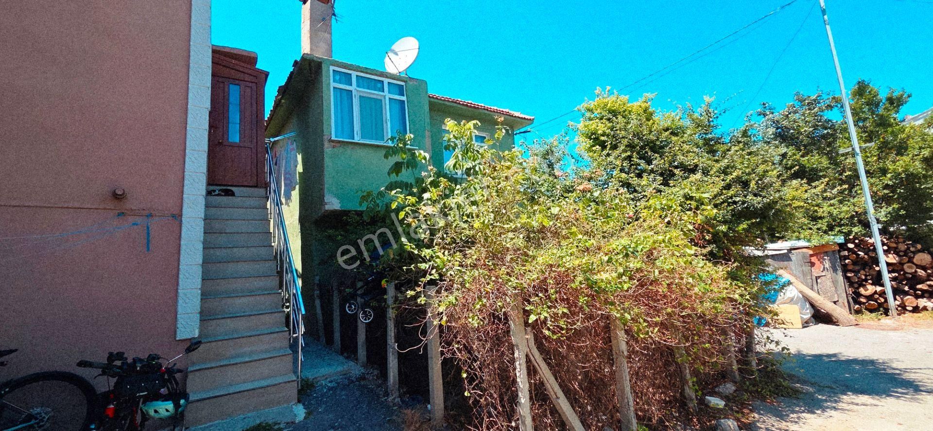 Beykoz Anadolu Feneri Eşsiz Konumda 140m2 Bahçeli Boş Satılık Bina - Görsel 8