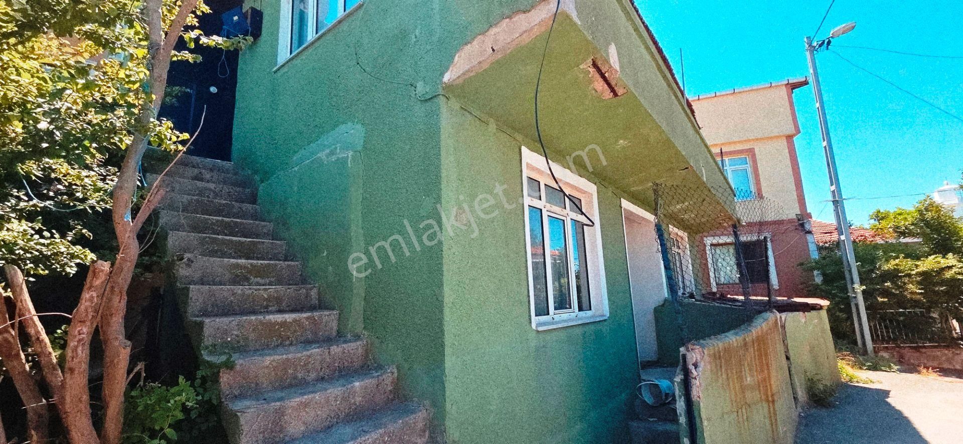 Beykoz Anadolu Feneri Eşsiz Konumda 140m2 Bahçeli Boş Satılık Bina - Görsel 15