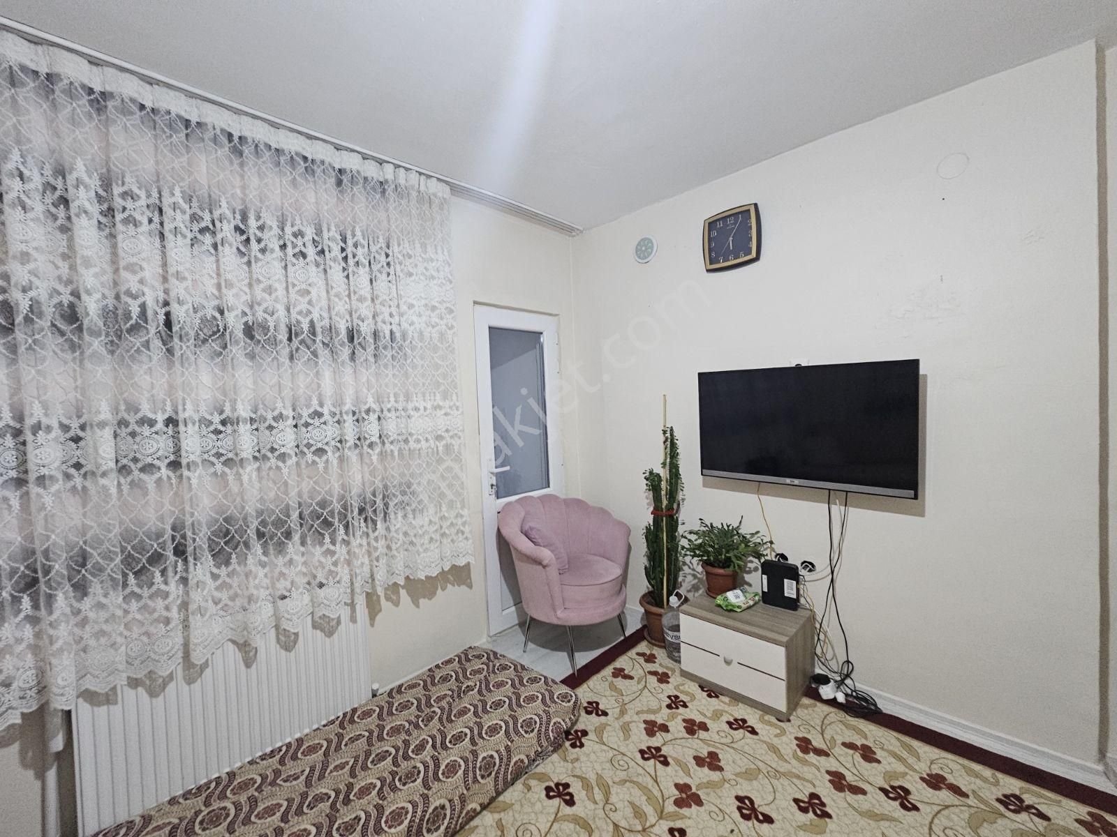 Metin Gönülalan'dan Şehir Hastanesi Civarı Yatırımlık 1+1 Daire - Görsel 8