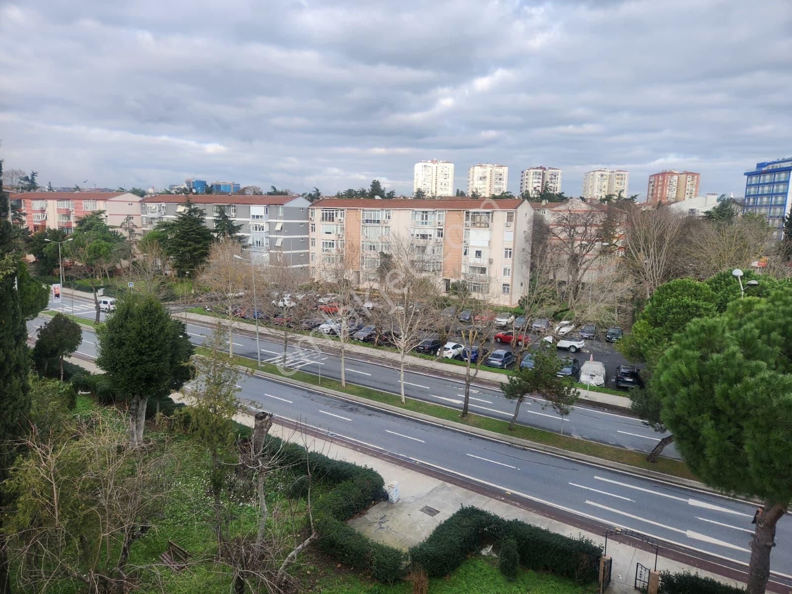 Ataköy 4.kısım To Blokta Bakımlı Üst Kat 2+1 Satılık - Görsel 35