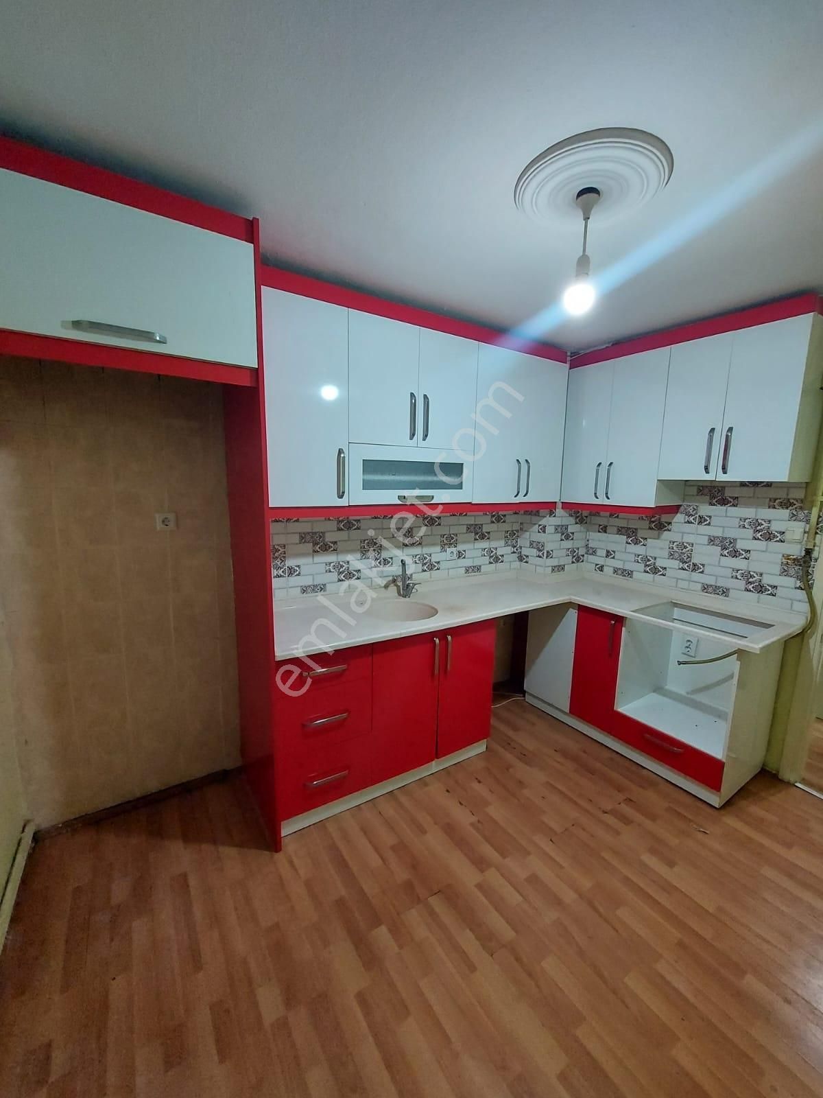 Ufuk Mahallesi Satılık 3+1