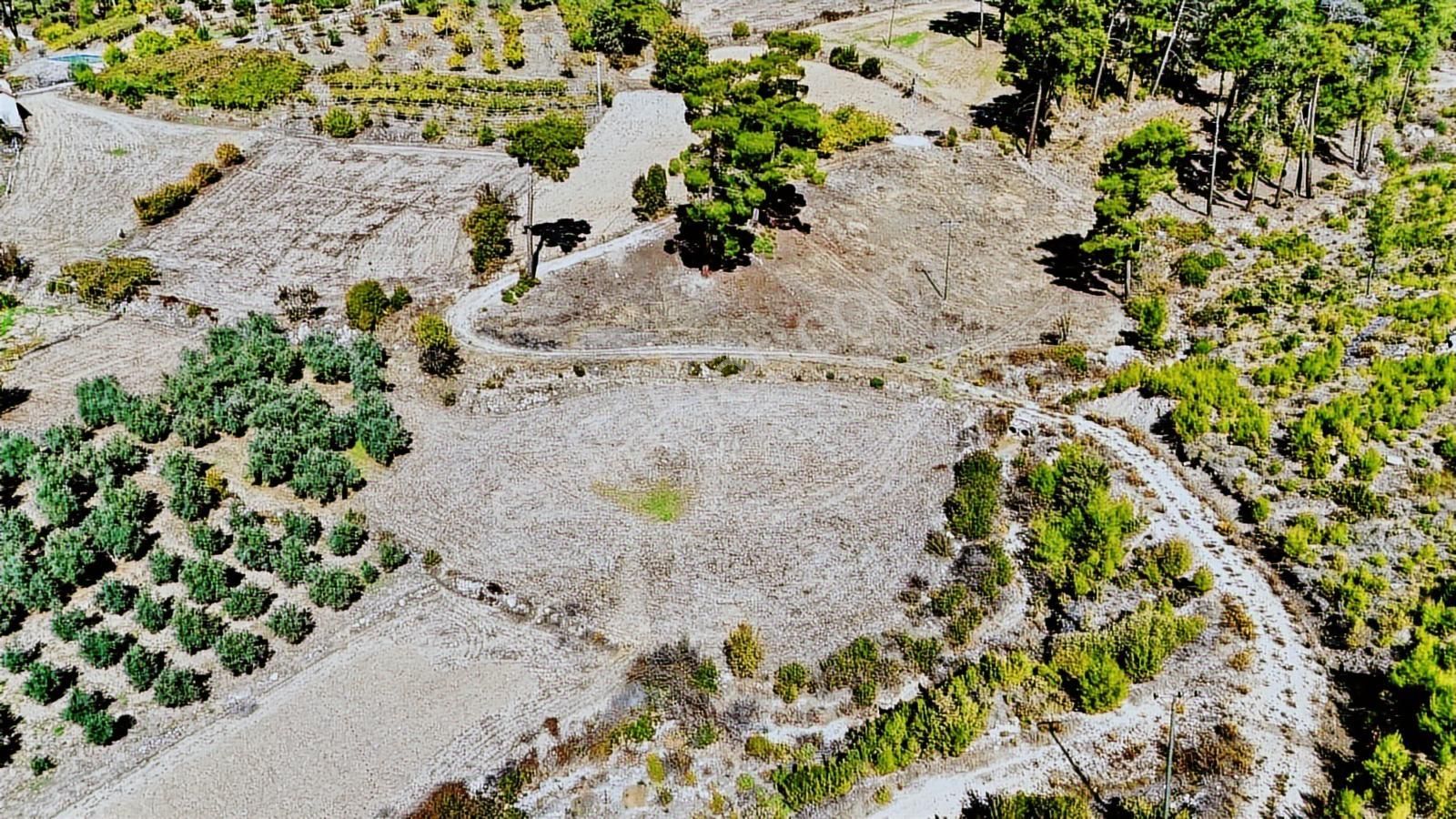 Kaş'ta Doğa İle İç İçe Yatırımlık Hobby Bahçesi - Görsel 6