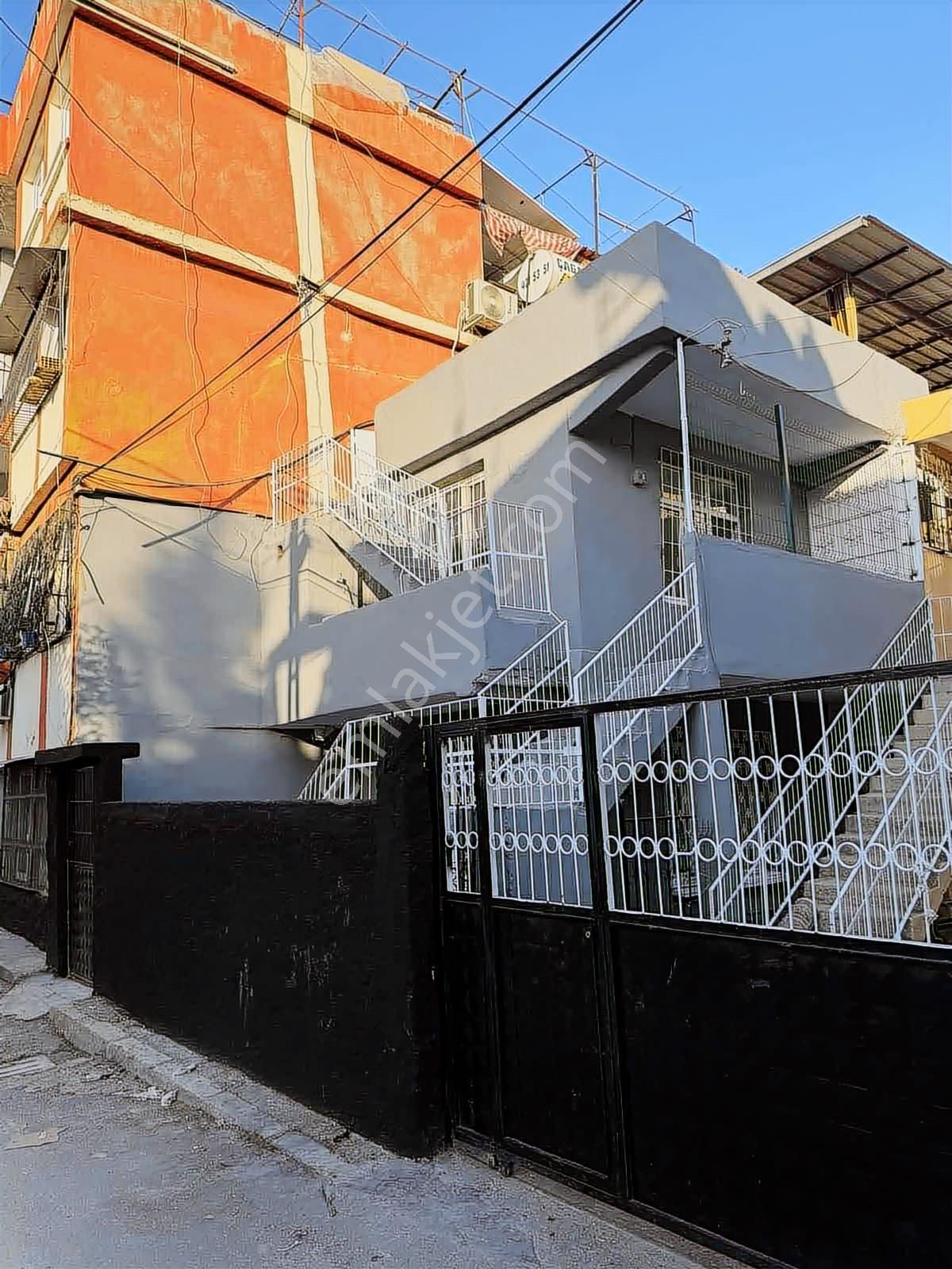 Barış Mah. Her Kat 1 + 1 2 Katlı Satılık Müstakıl Ev - Görsel 20