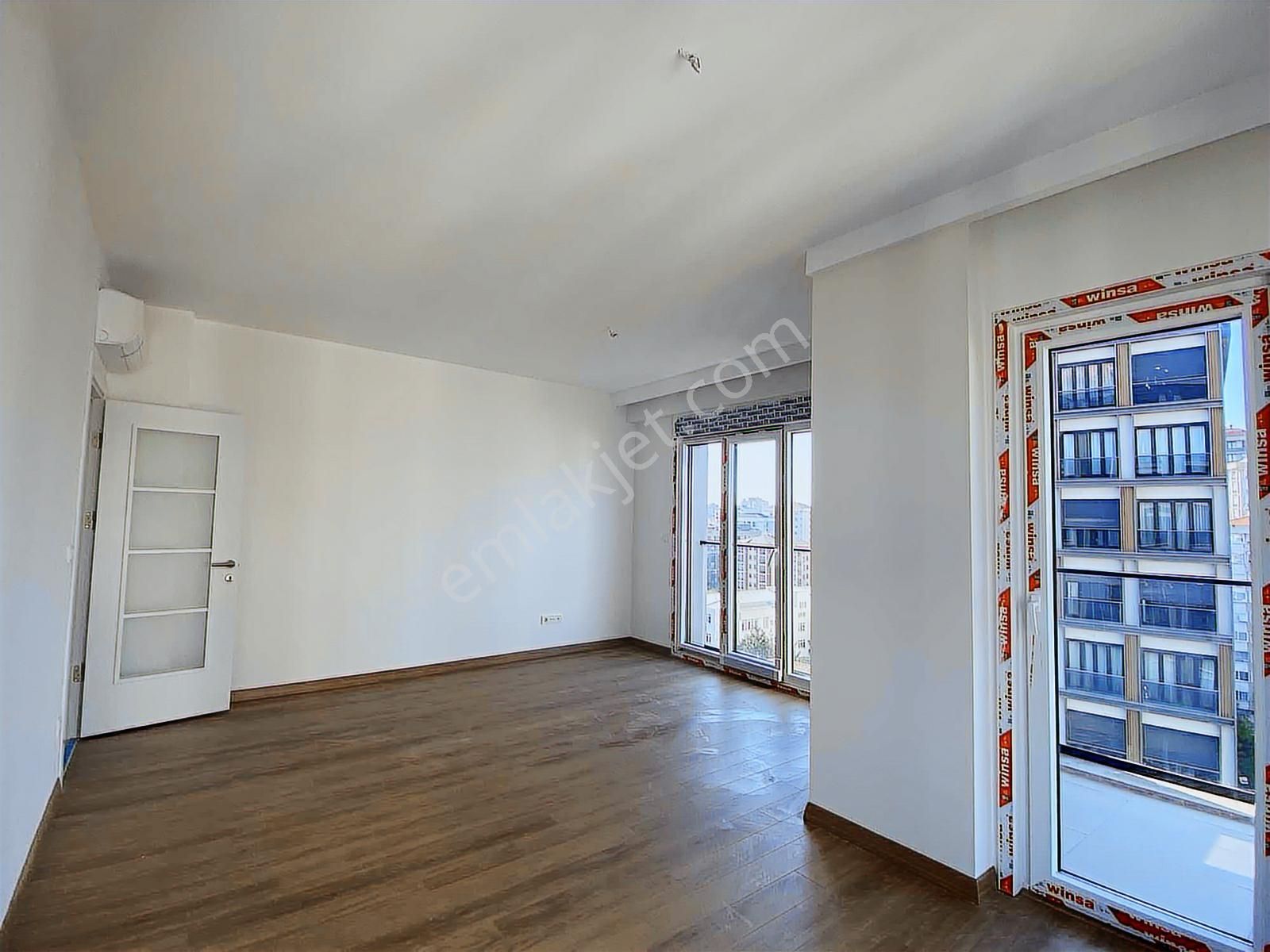 Turyap'tan Erenköy'de Marmaray'a 5dk Mesafede Balkonlu Sıfır 2+1 - Görsel 10