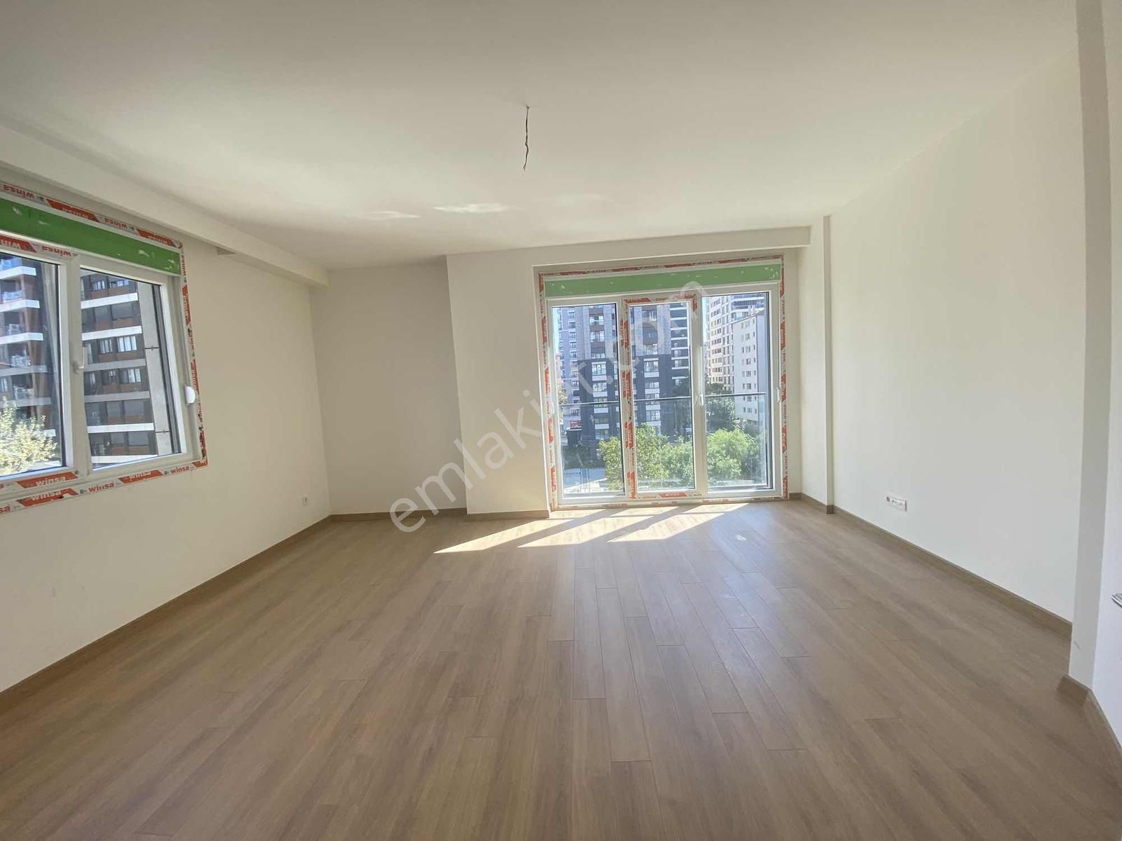 Turyap'tan Erenköy'de Marmaray'a 5dk Mesafede Sıfır 3+1 Daire - Görsel 9