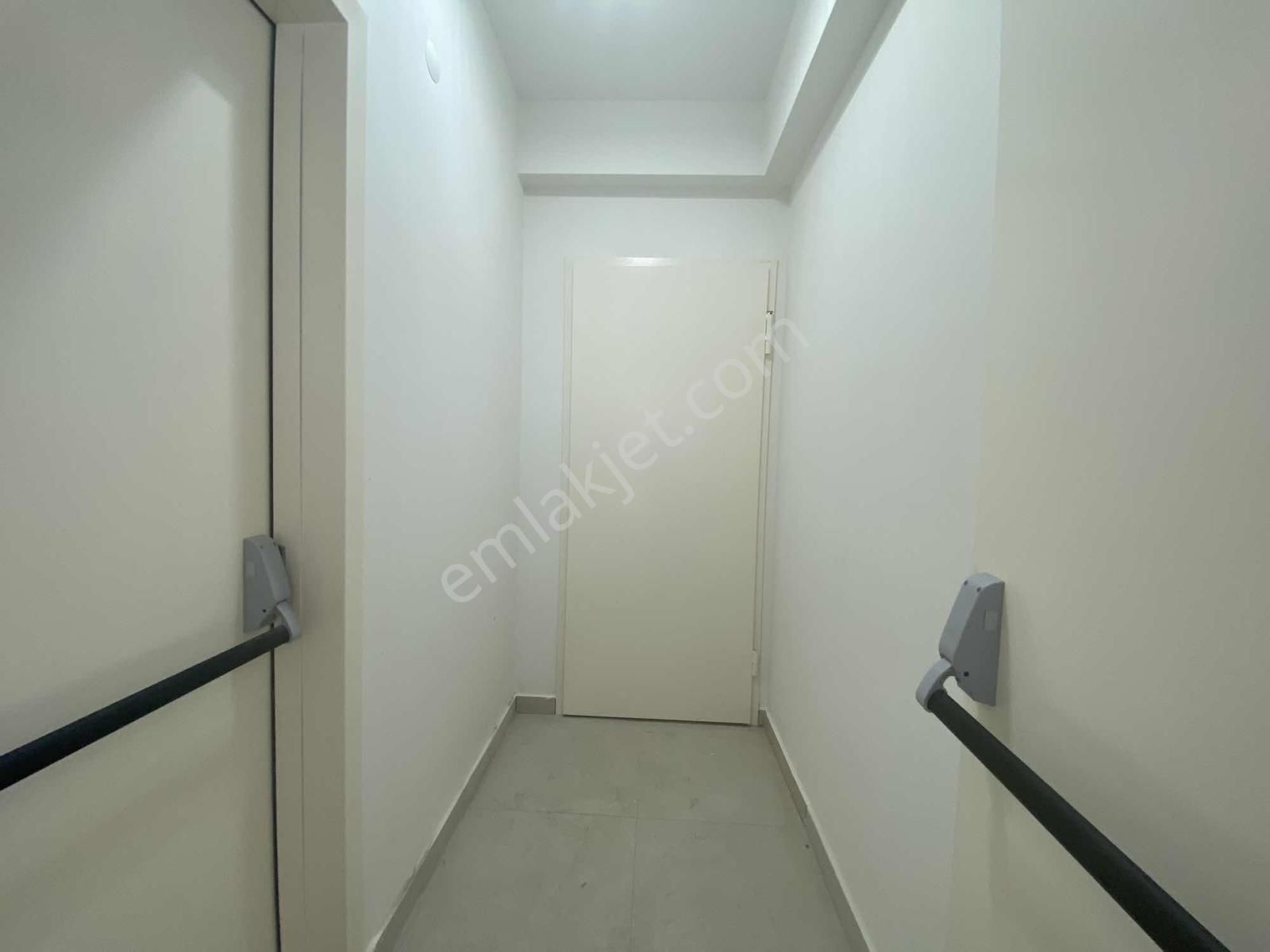 Turyap'tan Erenköy'de Marmaray'a 5dk Mesafede Sıfır 3+1 Daire - Görsel 7