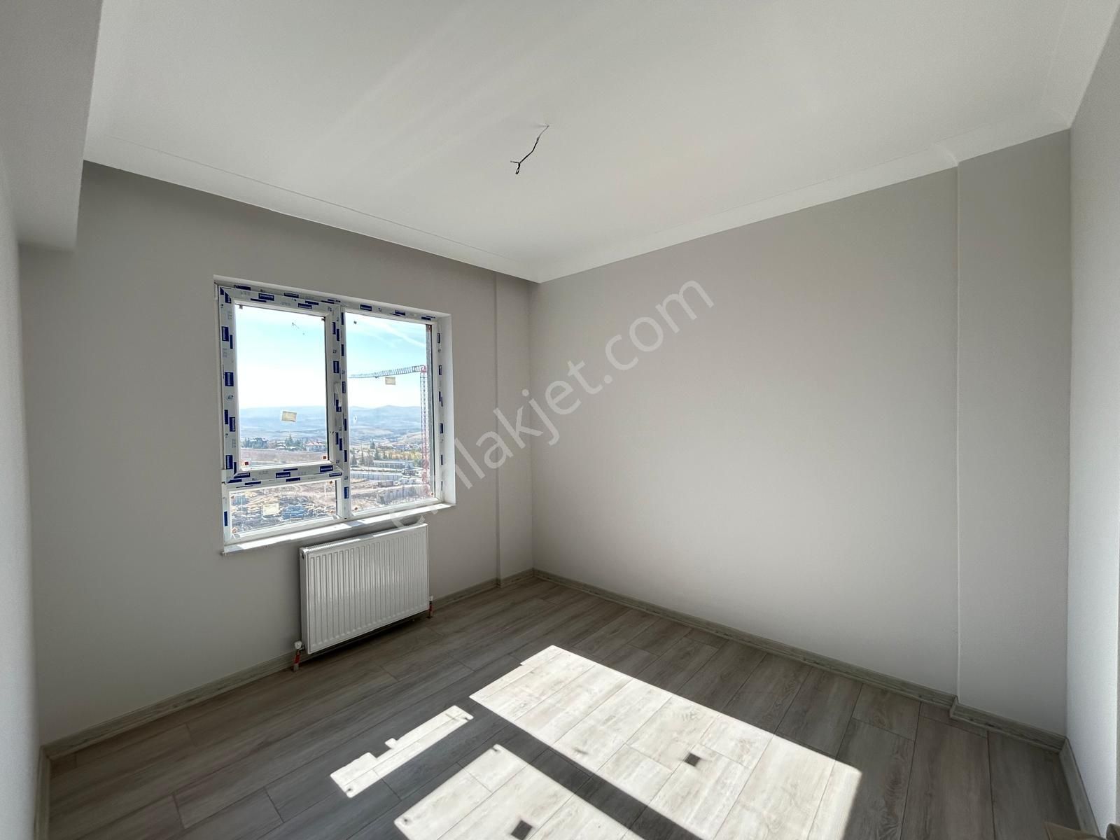 Yapracık'da Bağımsız Mutfak Oturuma Hazır 2+1 Satılık Daire... - Görsel 12