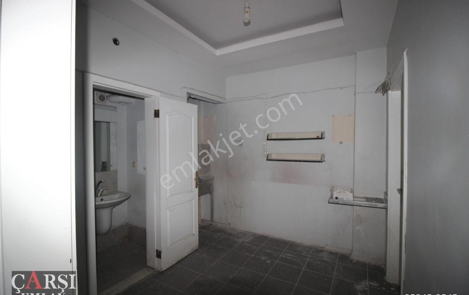 Kızılay Olgunlar Sokakta Kent İş Merkezinde Asansörlü - Görsel 25