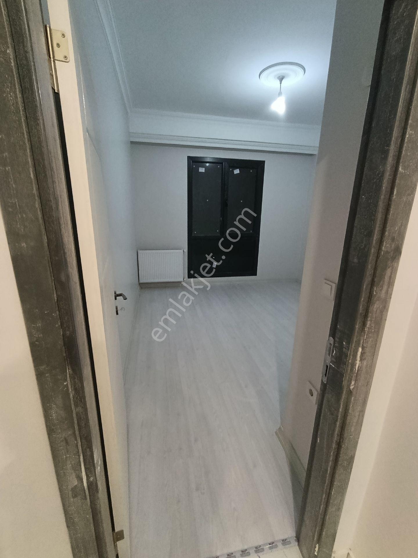 Katılım Ve Krediye Uygun Arnavutköy Haraççı Karlıbayırda Sitede Satılık 2+1 Ara Kat Daire - Görsel 4