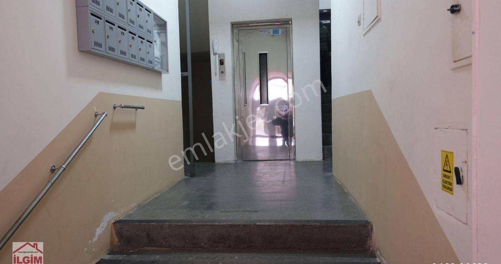 Kızılay Bayındır Sokakta Yapılı 2+1+sekrtaryalı Satılık Daıre - Görsel 11