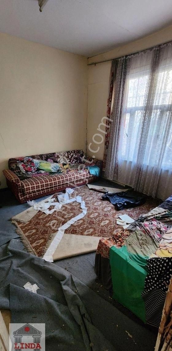 Yeşilköy'de 2. Derece Müstakil Ahşap Köşk - Görsel 9