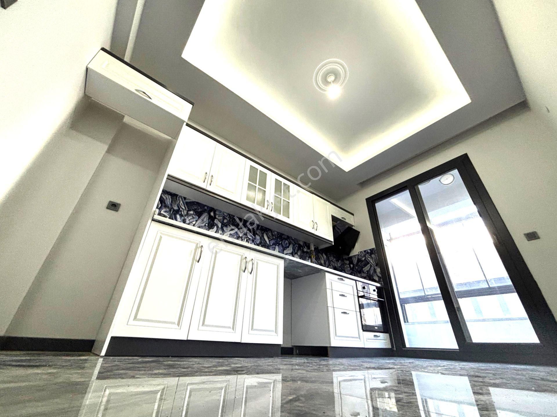 𝄞melodi'den Akçay'da Ön Cephe Ayrı Mutfaklı Fırsat Ötesinde Fiyata 2+1 Daire