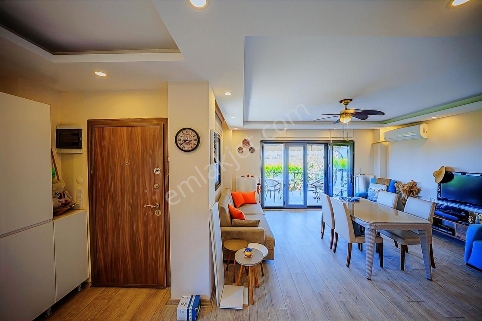 Silivri Çanta Yazlık Kışlık Kullanım Satılık Villa Remax Astyle - Görsel 15