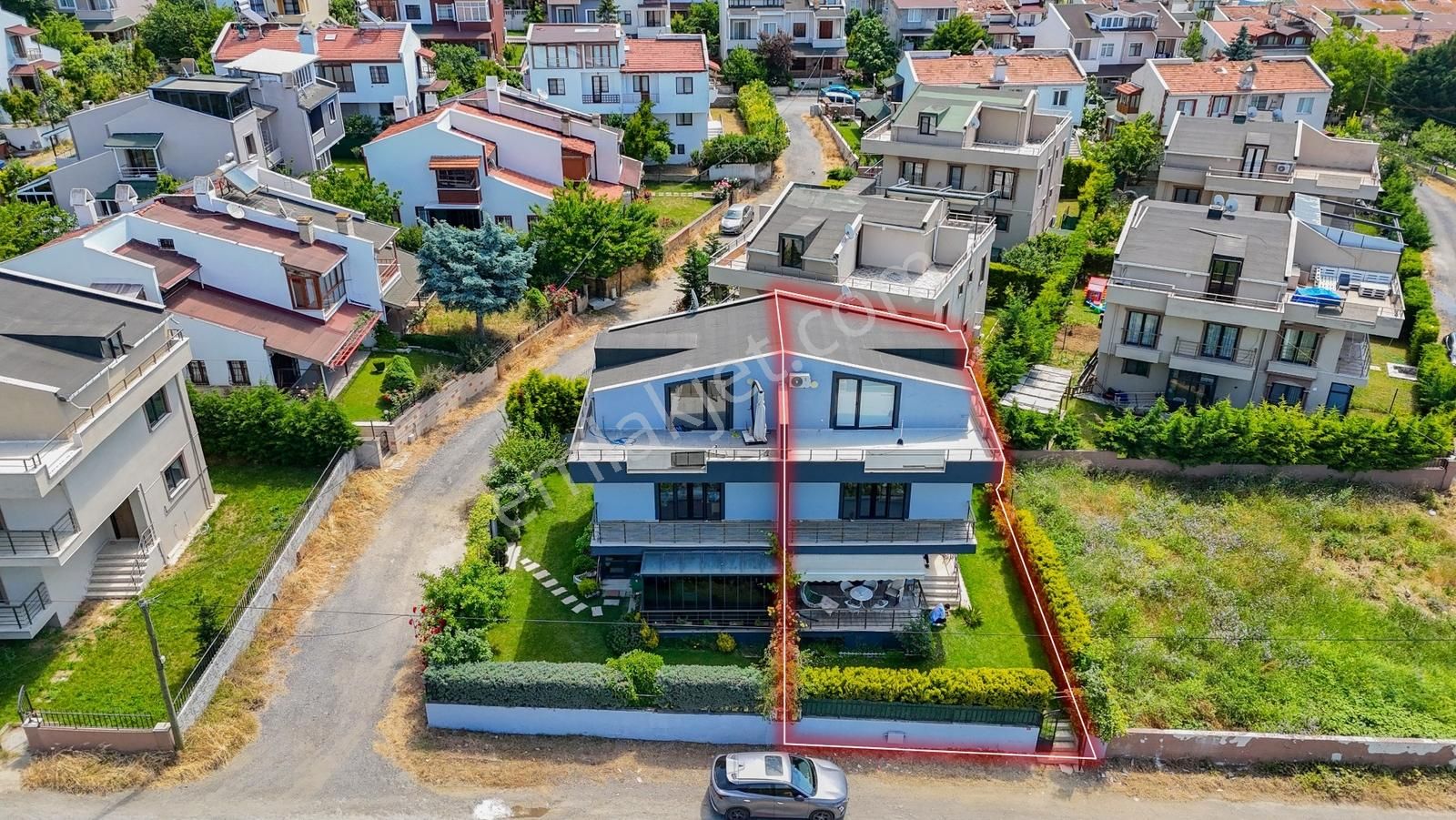 Silivri Çanta Yazlık Kışlık Kullanım Satılık Villa Remax Astyle