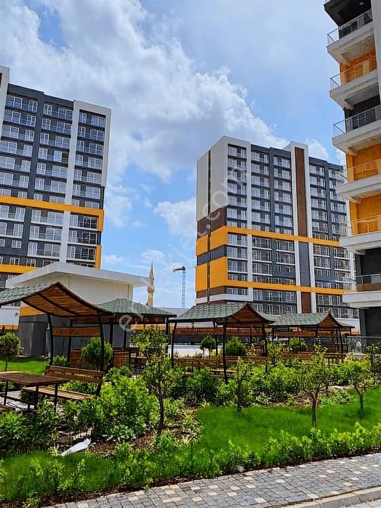 Ekpa 1207 De Güvenlikli Havuzlu Sitede Eşyalı Kiralık 1+1 Daire - Görsel 18