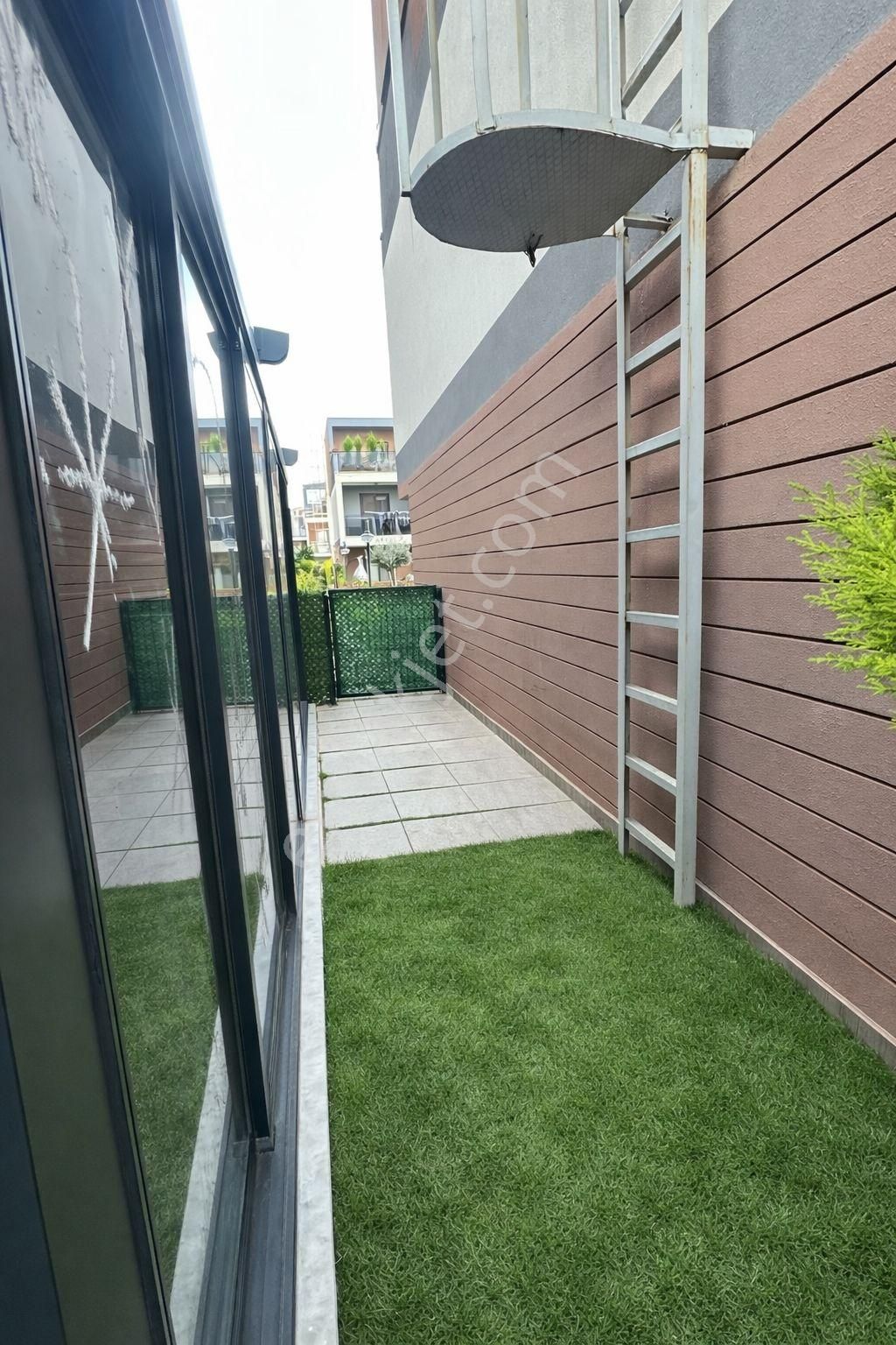 Mert Uçar'dan Satılık Seyrek Country Plus Trend Köşe Konumlu - Görsel 6