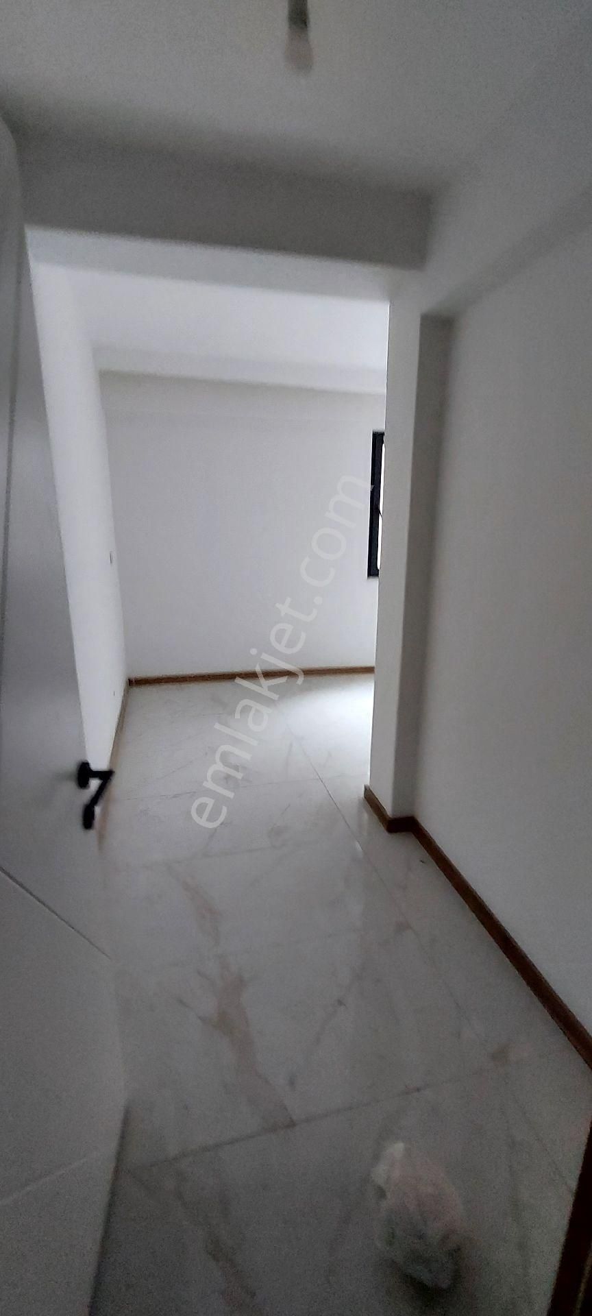 Degirmenönünde Çaybasinda Sıfır Asansörlü 3+1 Arakat Asansörlü Yerden Isıtmalı - Görsel 10