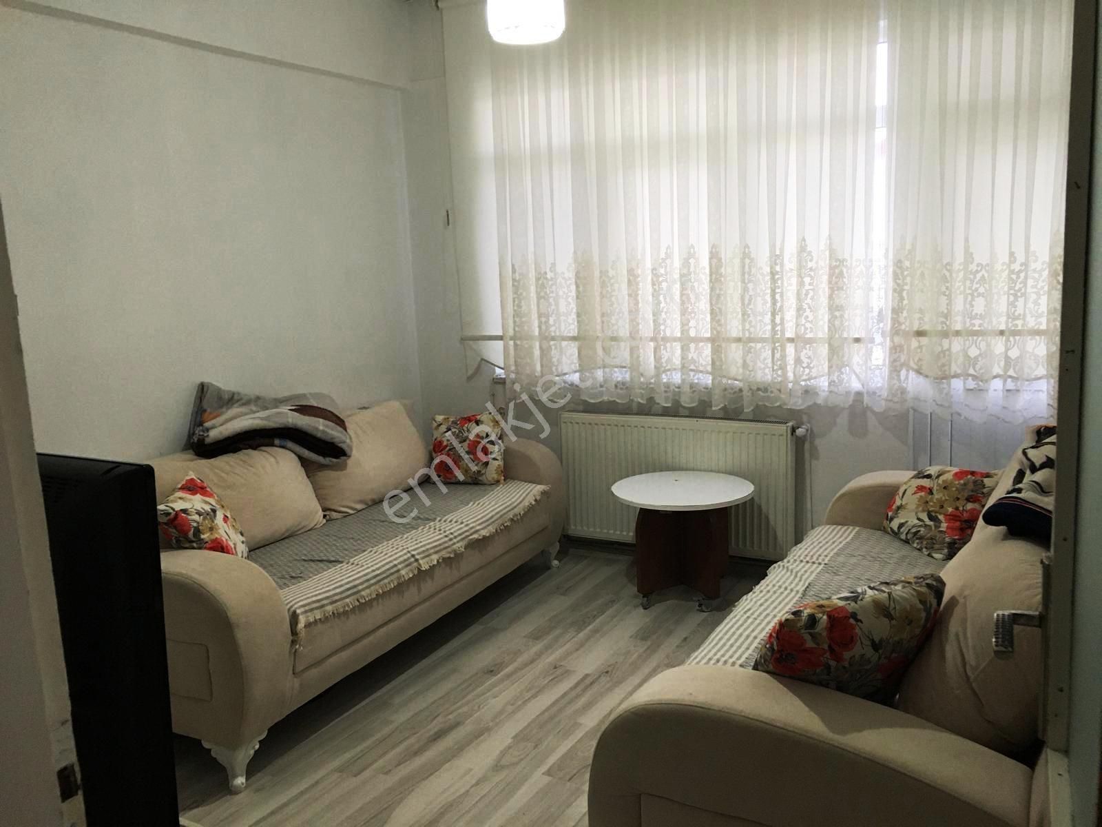 Aziziye Caddesi 4.kat 160m2 Teraslı 2 Wcli Mobilyalı Satılık 3+1 - Görsel 5