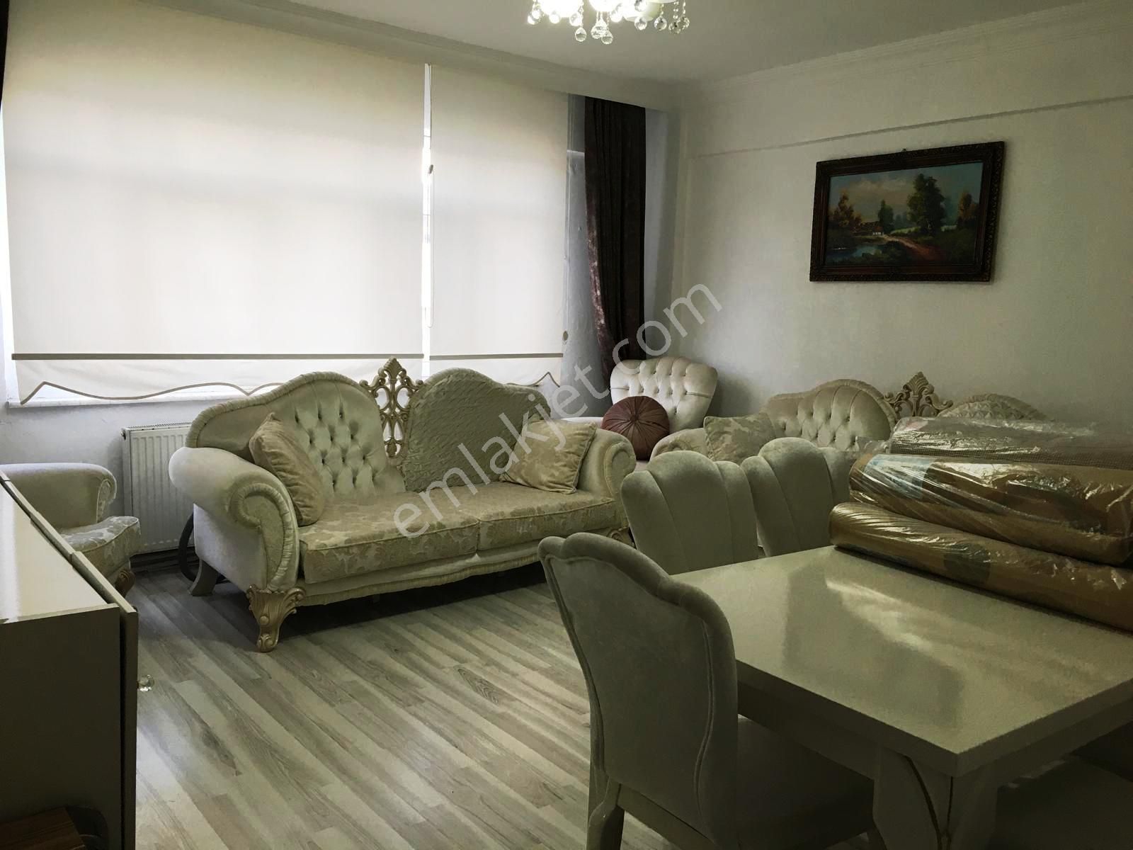 Aziziye Caddesi 4.kat 160m2 Teraslı 2 Wcli Mobilyalı Satılık 3+1 - Görsel 3