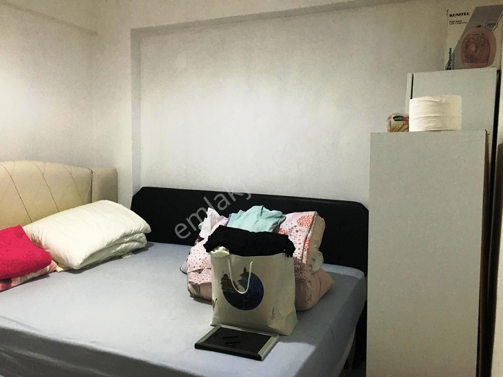 Aziziye Caddesi 4.kat 160m2 Teraslı 2 Wcli Mobilyalı Satılık 3+1 - Görsel 14