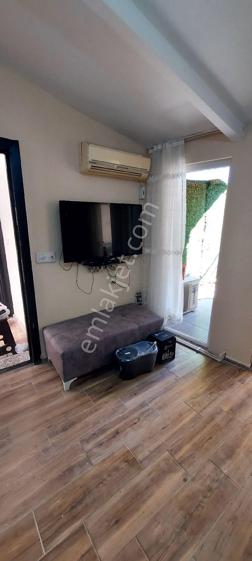 İstediğiniz Kadar Kredı Kullanabılırsınız..sırakapılarda Sıfır Esyalı 1+1 Yerden Isıtmalı Klımalı