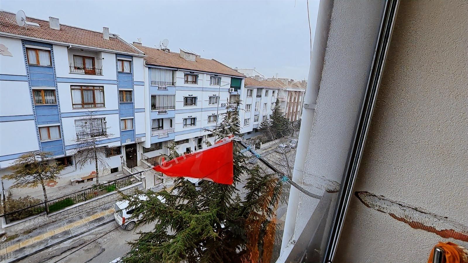 Suvaride Önü Açık Yol Cephe İstasyon Caddesine Yakın 3+1 - Görsel 2