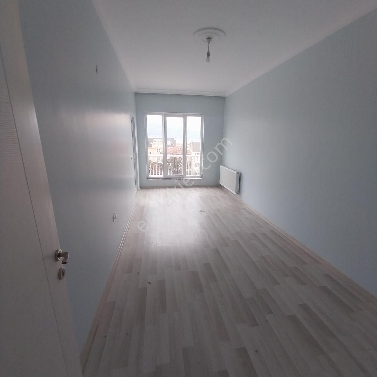 Anka Gm'den Diş Hastanesi Karşısı Kiralık 2+1 Daire - Görsel 2