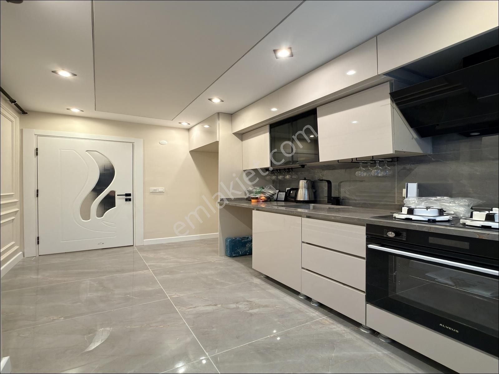 Lıon Yapı'dan Tek Daire Üzeri Metrobüse 15dk Mesafede 0 Bina !! - Görsel 9