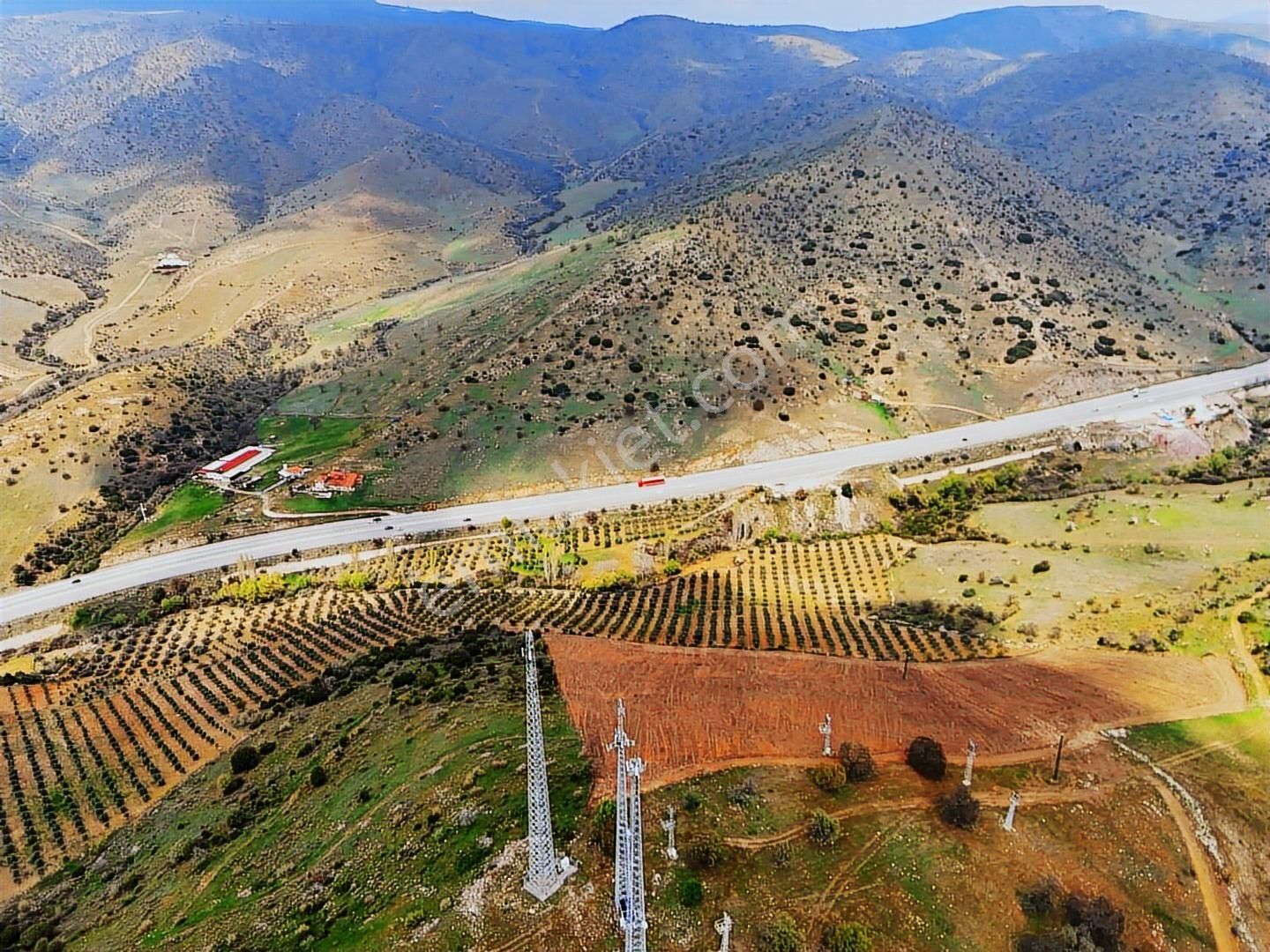 Salihli'de Satılık 93517 M2 Zeytinlik Ve Tarla (video) - Görsel 28