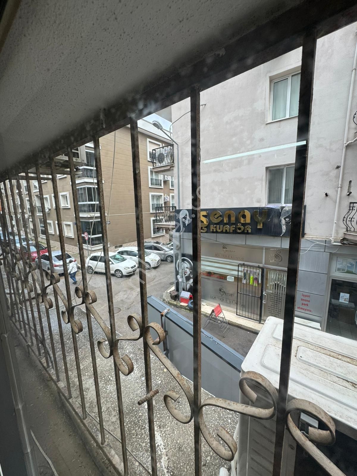 Gaziemir'de İşlek Lokasyonda Devren Kiralık Kuaför Salonu!!! - Görsel 9