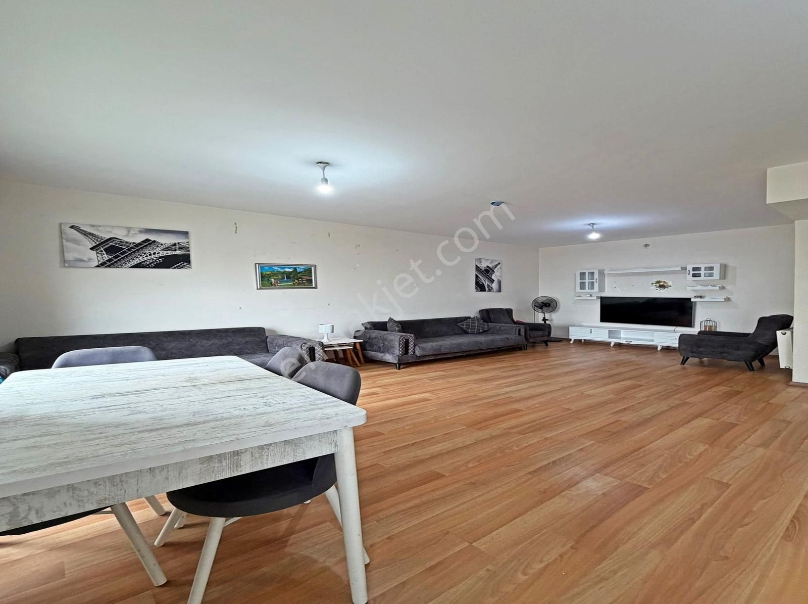 Başkent Yapı'dan Site İçi Ebeveyn Banyolu Şehir Manzaralı 2+1