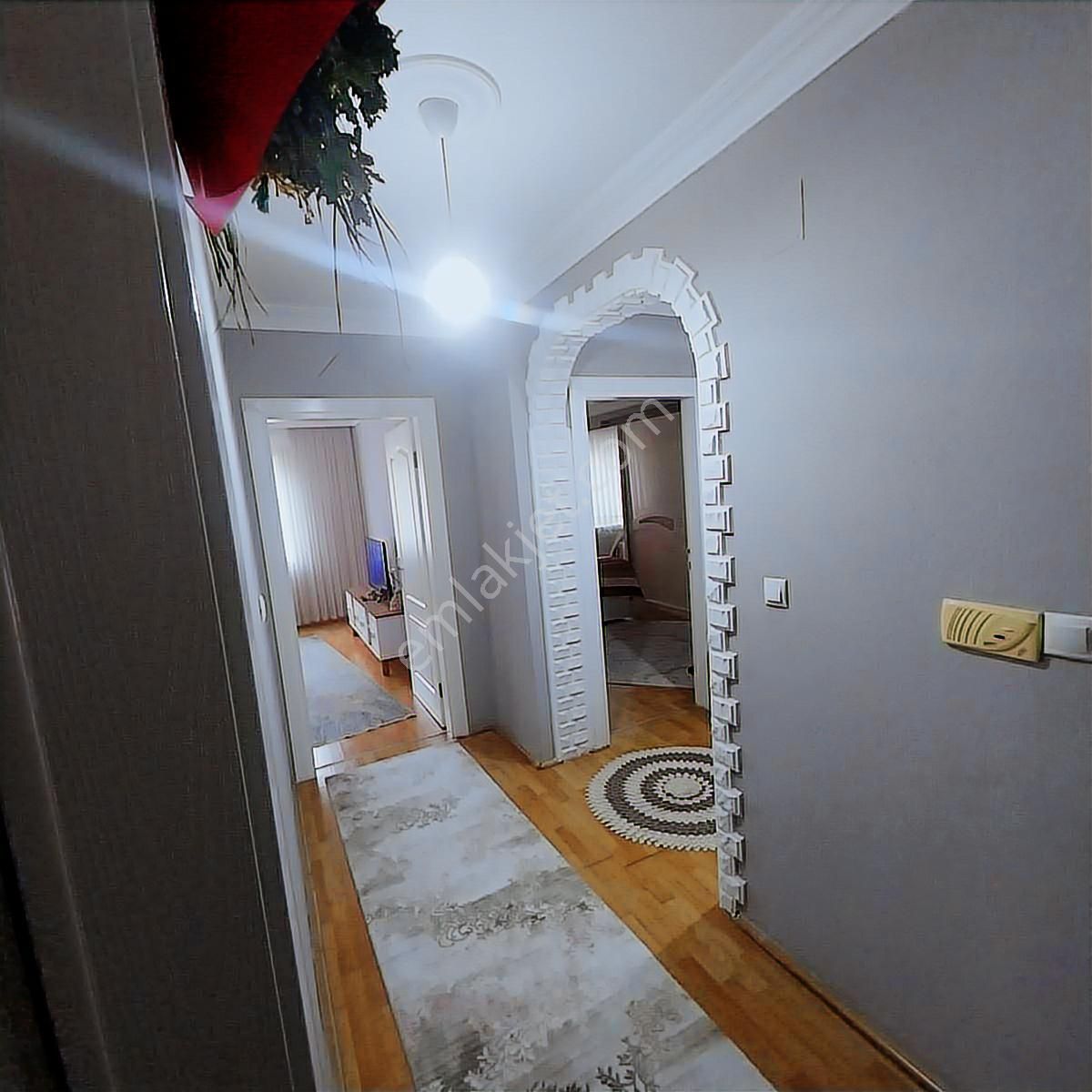 Anka Gm'den Mahmudiye Mah. 2+1 Ara Kat Daire Satılık - Görsel 4