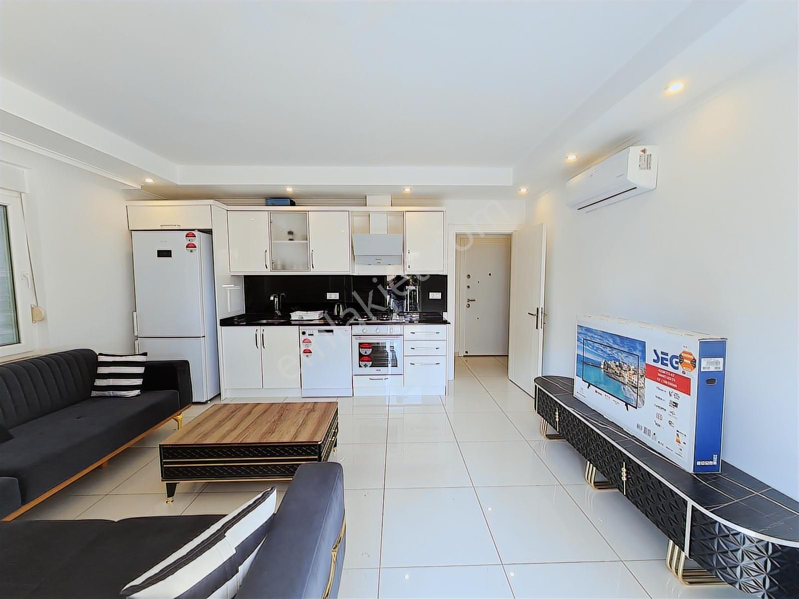 Cleopatra Plajına Sadece 150 M Lüx 2+1 Kiralık