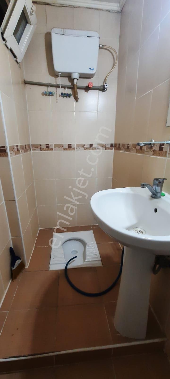 Muratdede Mahallesinde 170 M2 Arsa İçinde 3 Katlı Müstakil Bina - Görsel 6