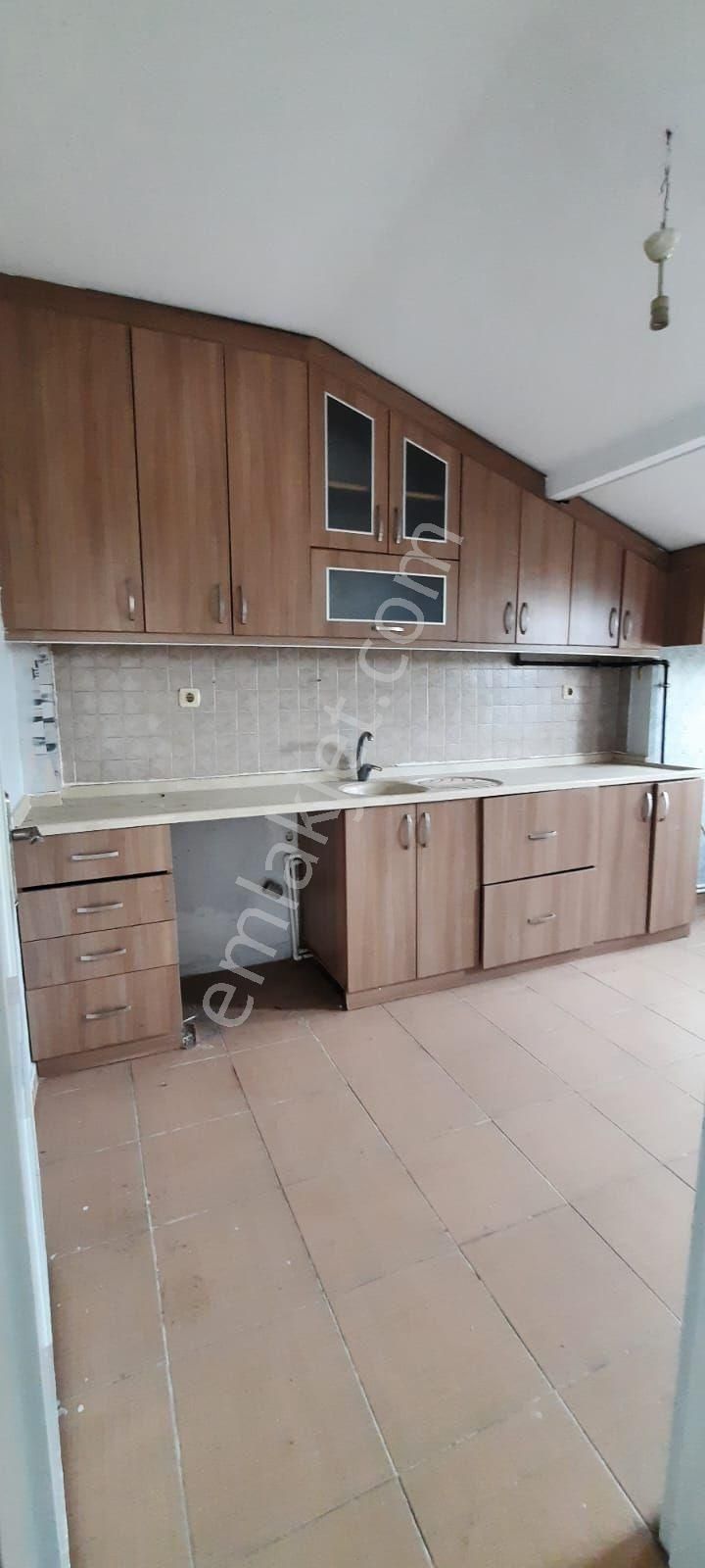 Muratdede Mahallesinde 170 M2 Arsa İçinde 3 Katlı Müstakil Bina - Görsel 10