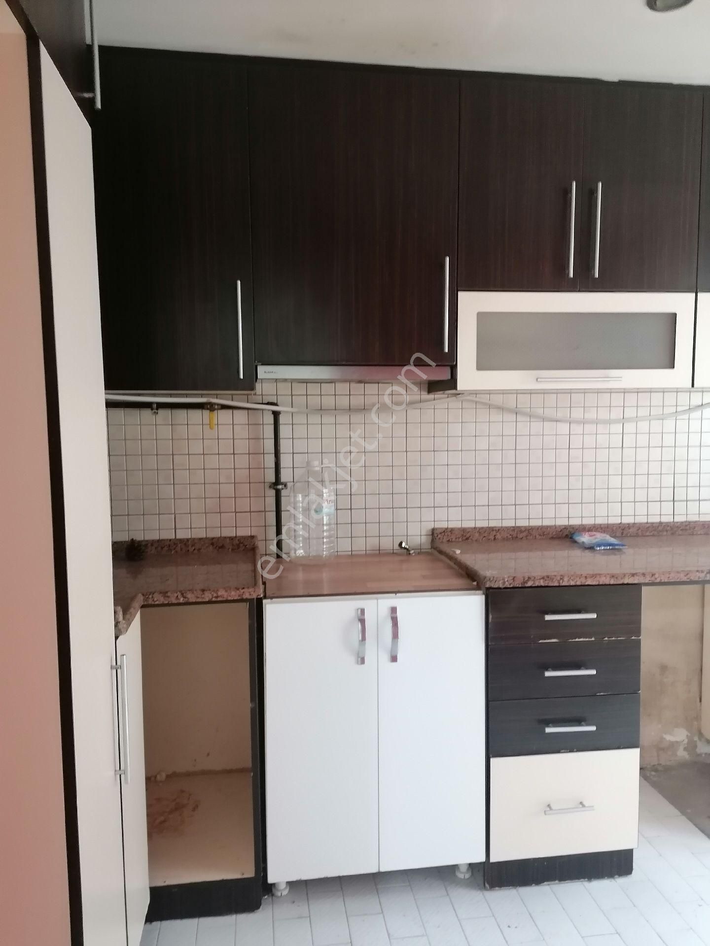 Muratdede Mahallesinde 170 M2 Arsa İçinde 3 Katlı Müstakil Bina - Görsel 16