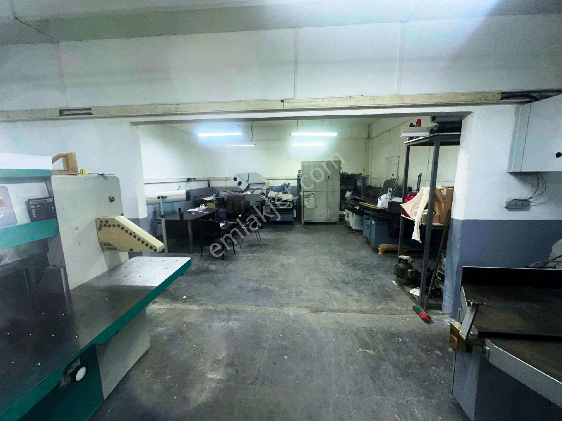 Odin Topkapı Center 160+25m2 Düz Giriş Yanyana Kiralık 2 Dükkan - Görsel 4