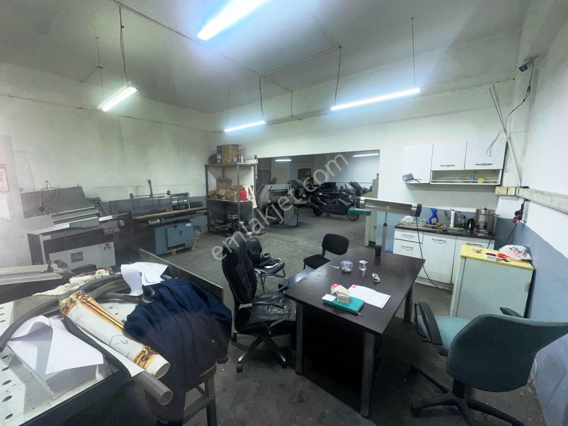 Odin Topkapı Center 160+25m2 Düz Giriş Yanyana Kiralık 2 Dükkan - Görsel 2