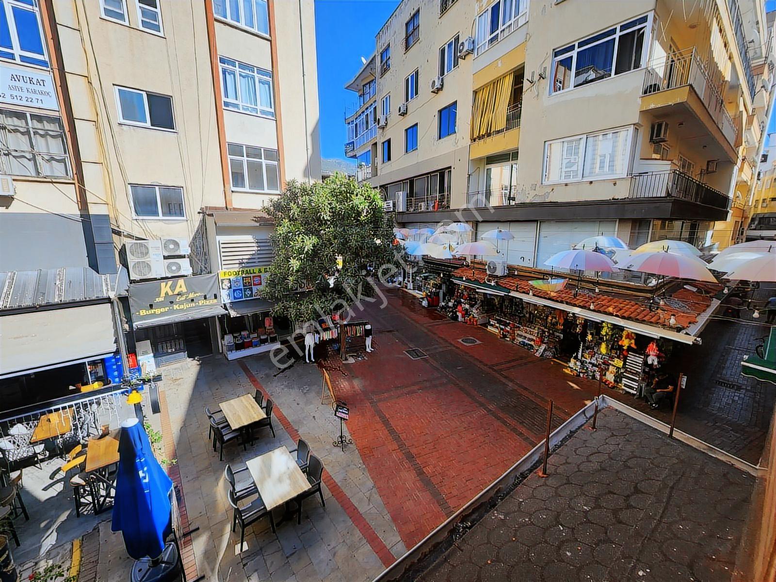 Alanya Nin Kalbinde Kiralık Kupon Dükkan - Görsel 16