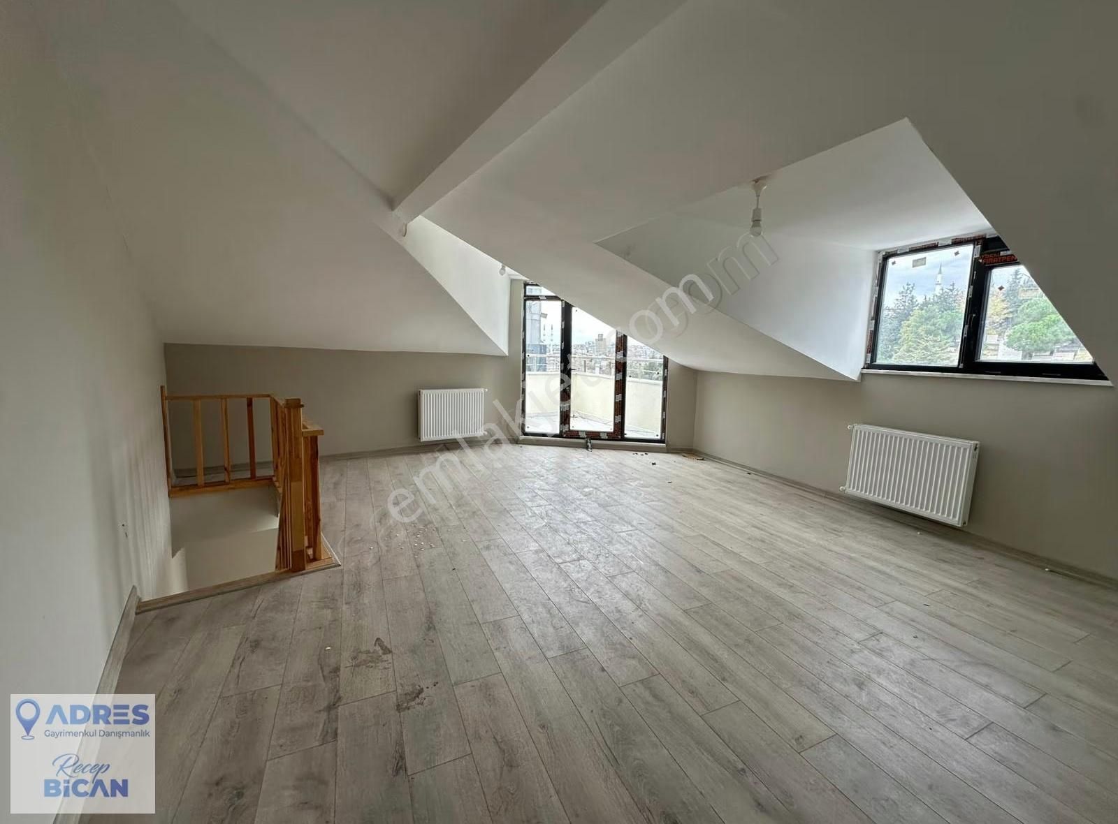 Kağıthane Çeliktepe Mh Satılık 250m 4+2otoparklı Teraslı Dubleks - Görsel 5