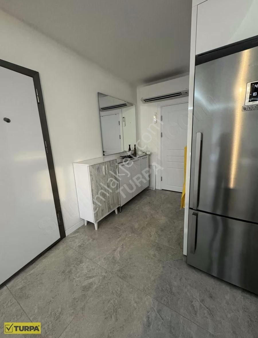 Seferihisar Ürkmez De Denize 200 Mt Site İçinde Eşyalı Triplex - Görsel 5