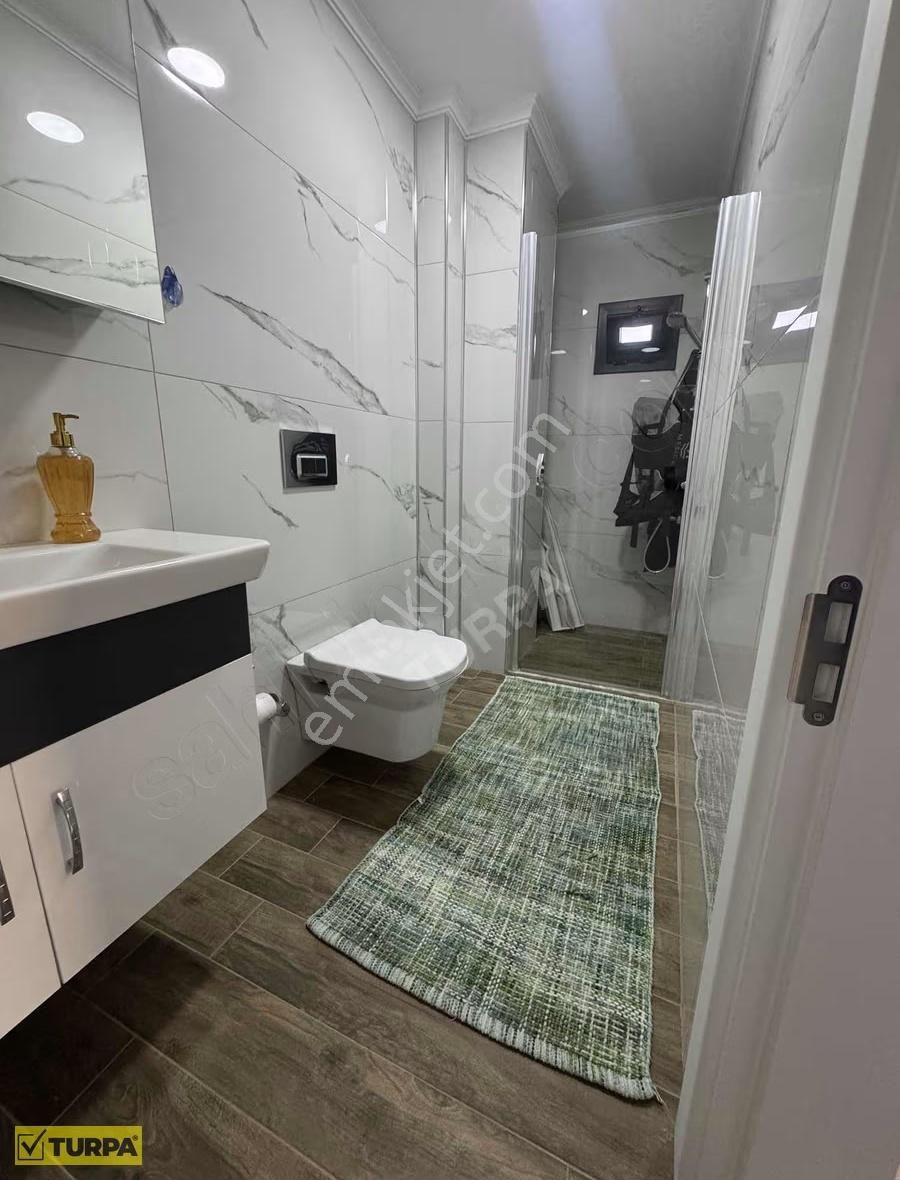 Seferihisar Ürkmez De Denize 200 Mt Site İçinde Eşyalı Triplex - Görsel 11