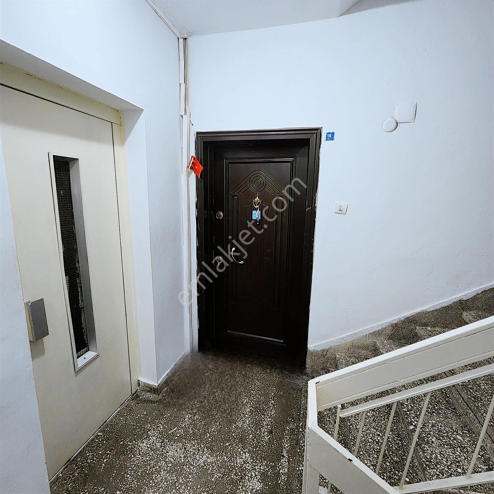 Antalya Dokuma Da Caddeüstü Asansörlü Otoparklı Kiralık 3+1daire - Görsel 16